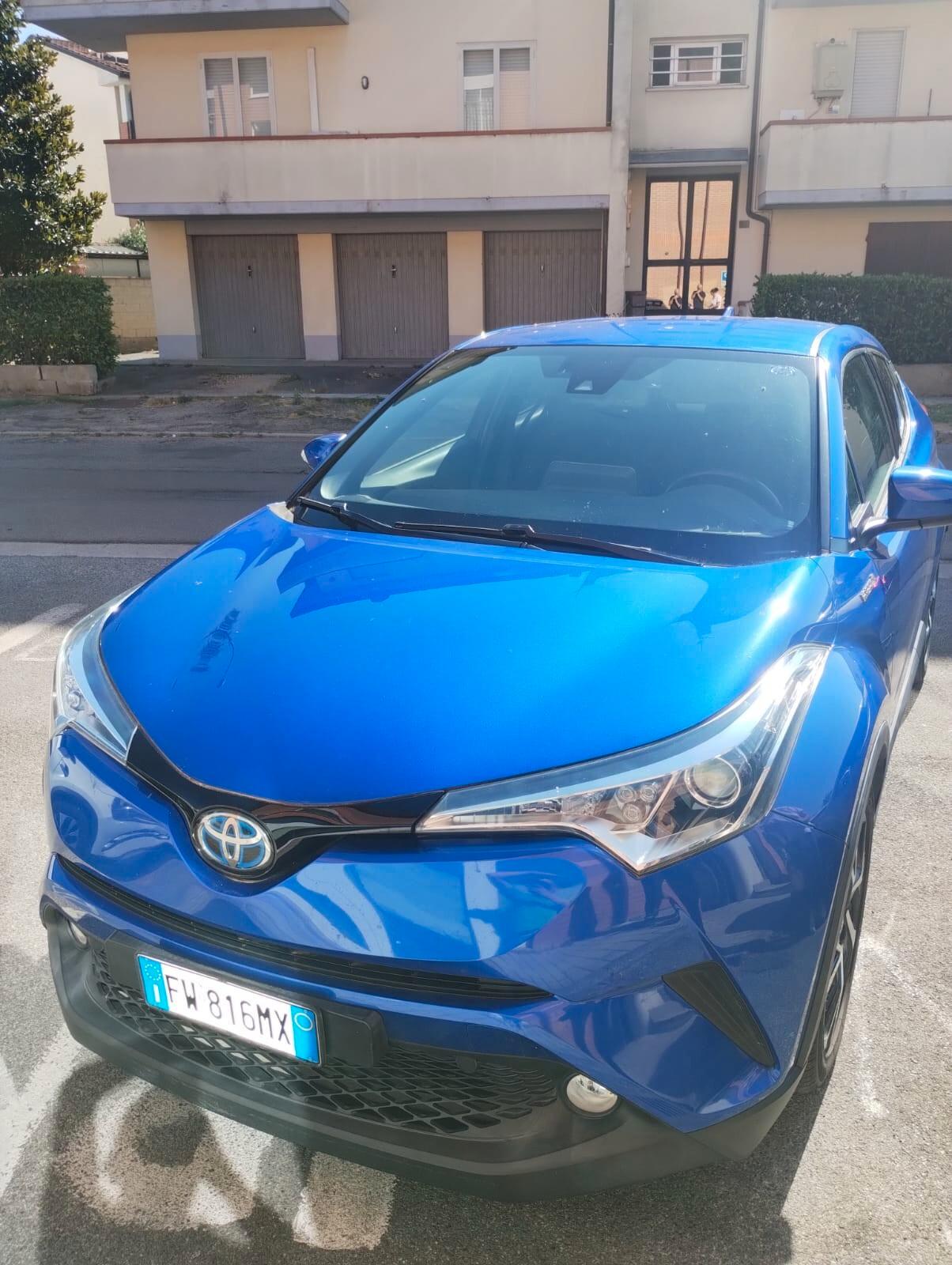Toyota C-HR 1.8 Hybrid E-CVT Style+