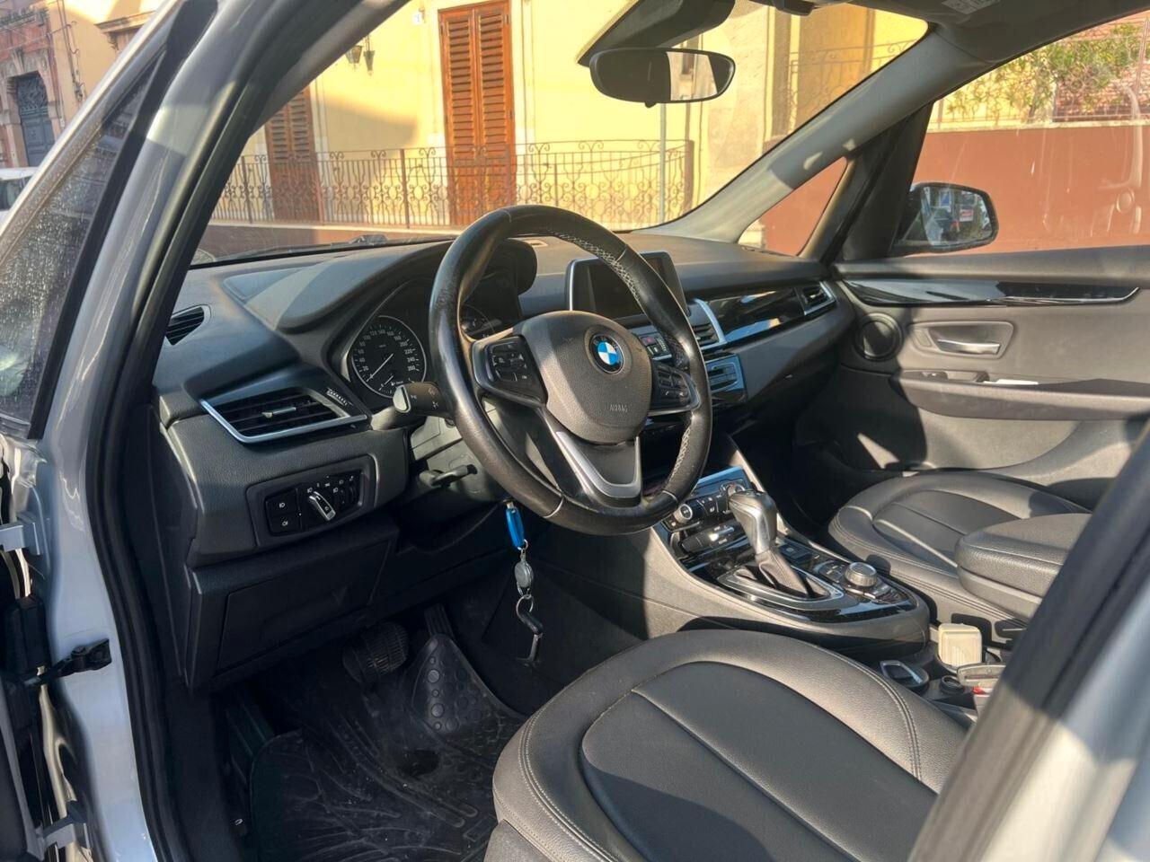 Bmw 2er Active Tourer 216d Active Tourer Advantage