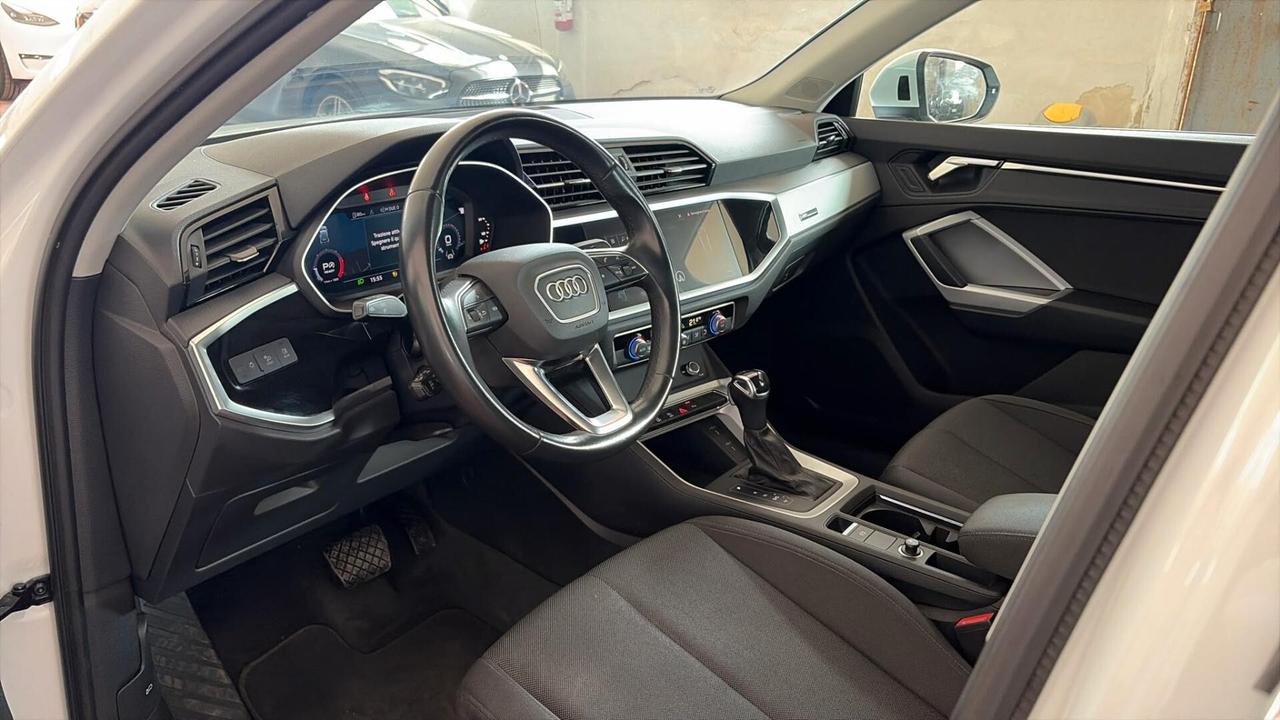 IN ARRIVO Audi Q3 35 TDI S tronic 2022