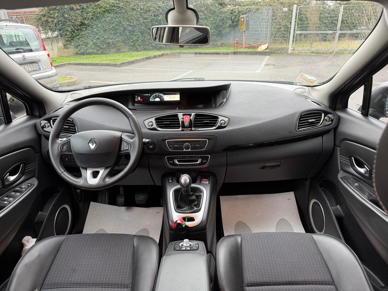 Renault Scenic Scénic X-Mod 1.5 dCi 110CV Luxe