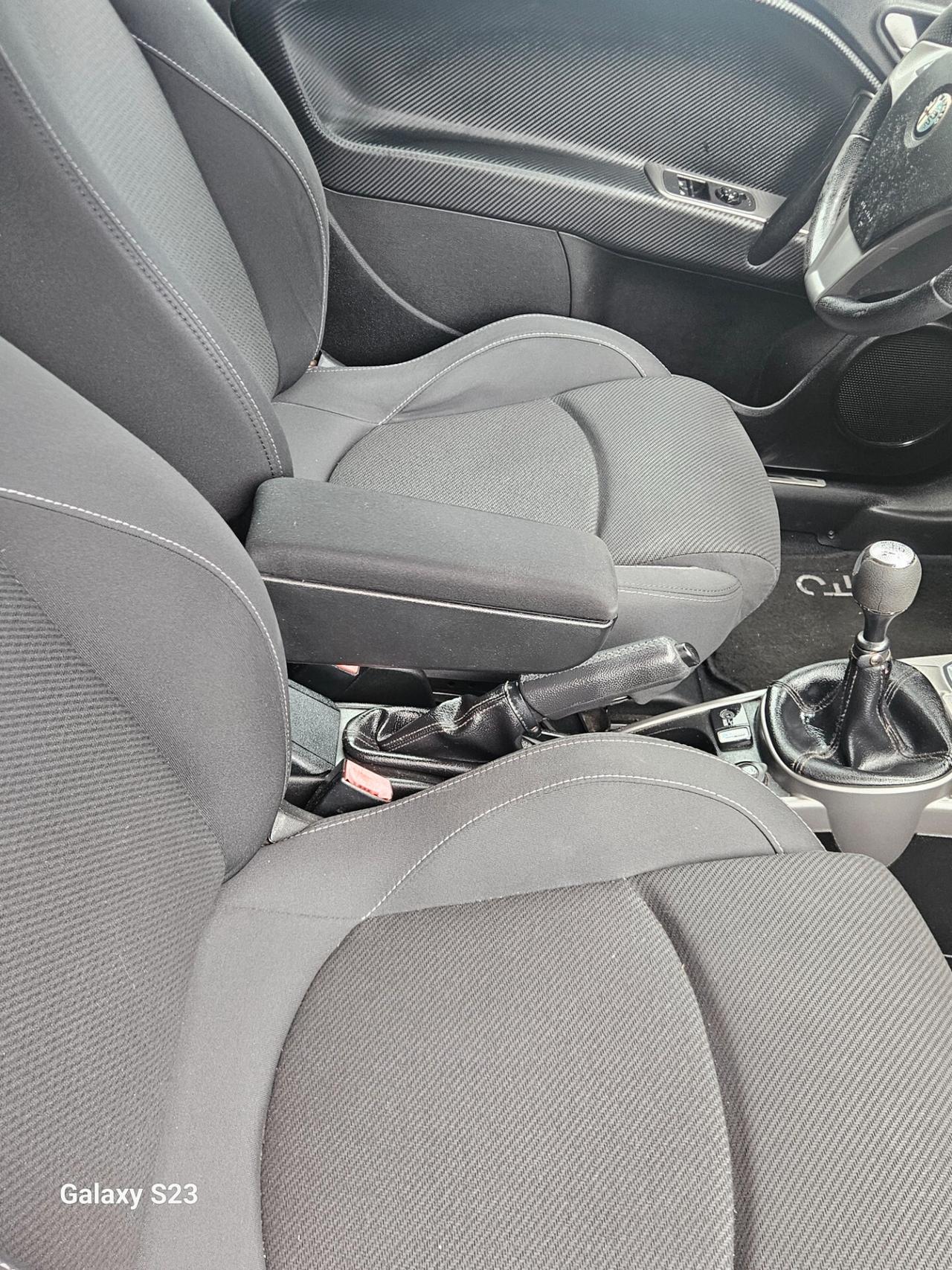 Alfa Romeo MiTo 1.3 JTDm-2 95 CV S&S Distinctive Sport Pack
