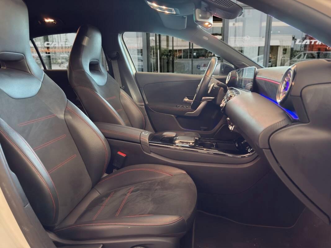 Mercedes Classe A 180 d AMG Line Premium Plus auto Con PACK LUCI