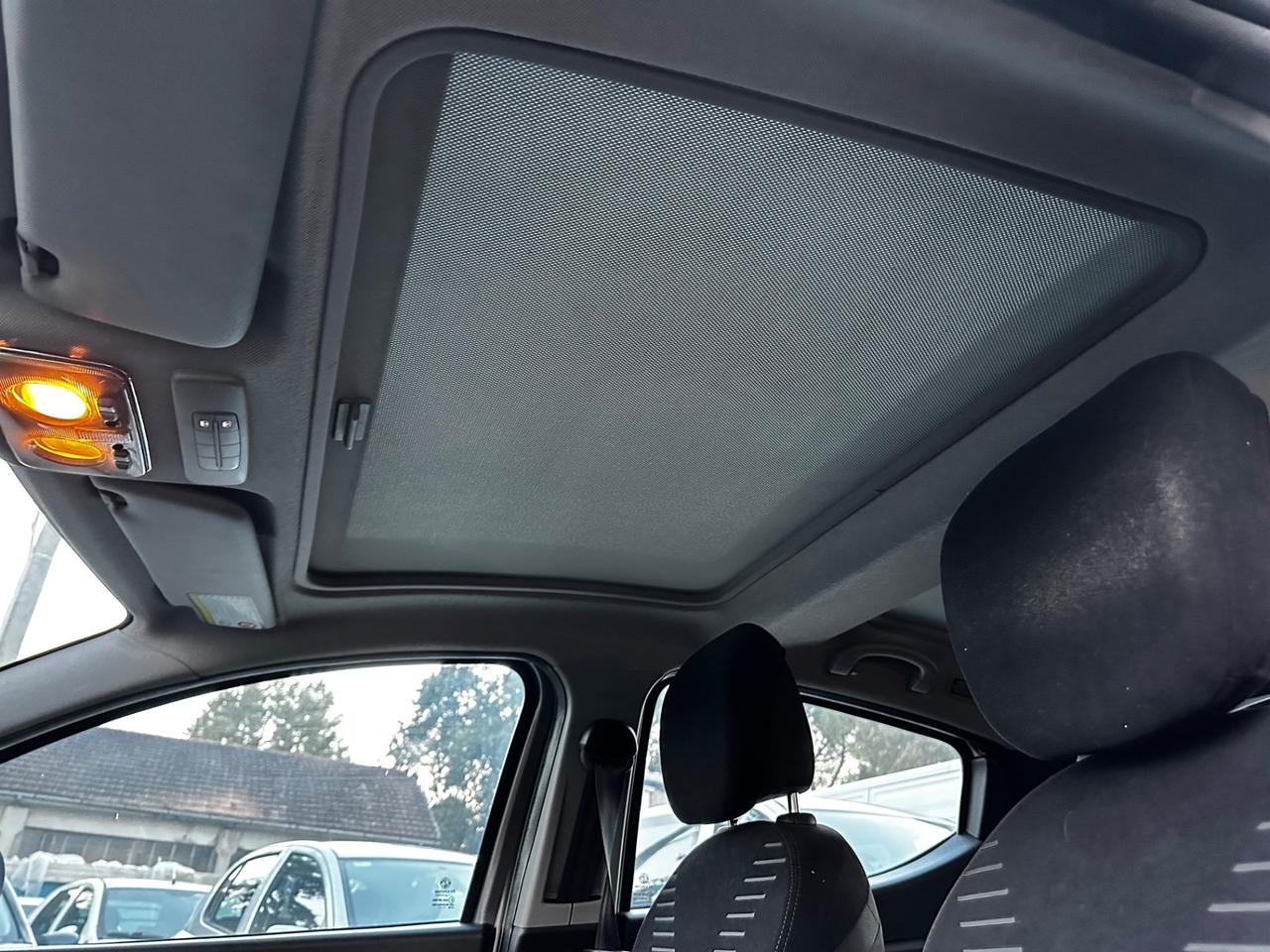 Lancia Ypsilon 1.3 MJT 16V 95 CV 5 porte S&S Silver