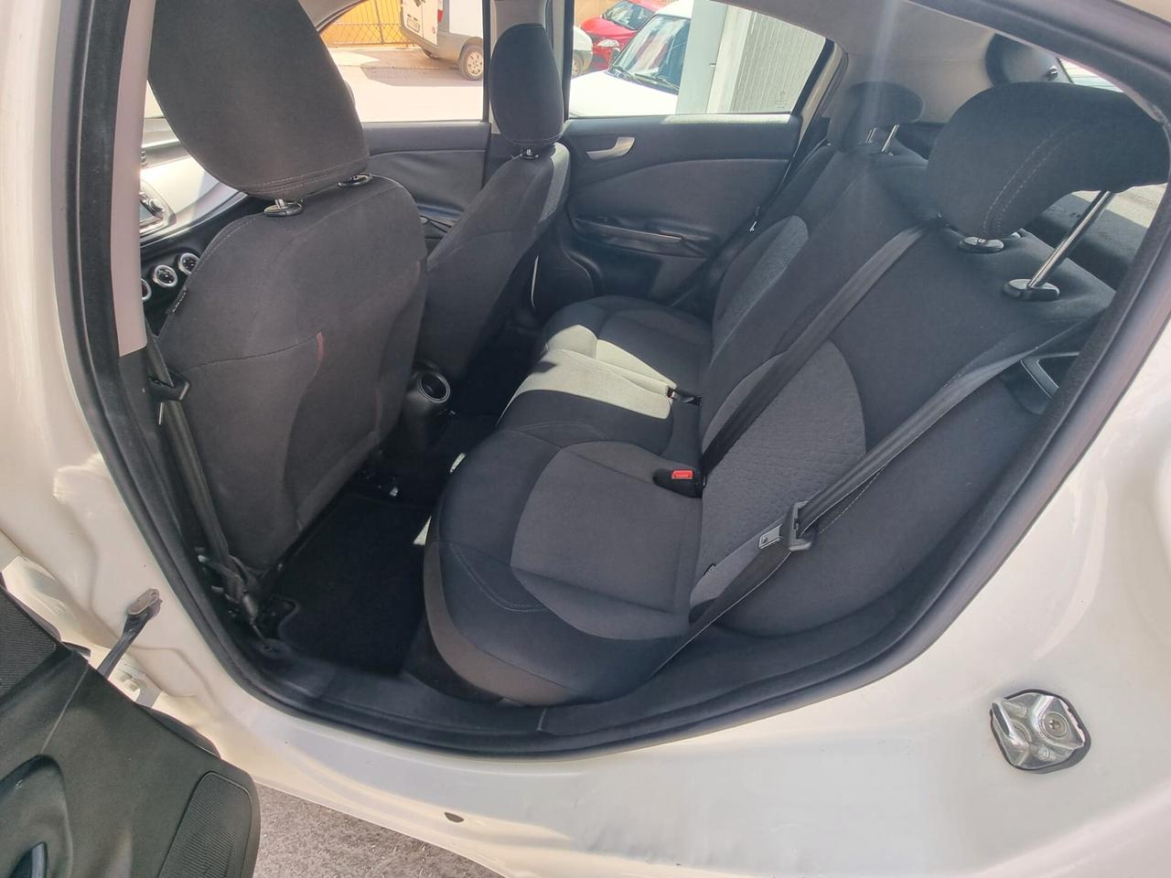 Alfa Romeo Giulietta 1.6 JTDm-2 105 CV Progression