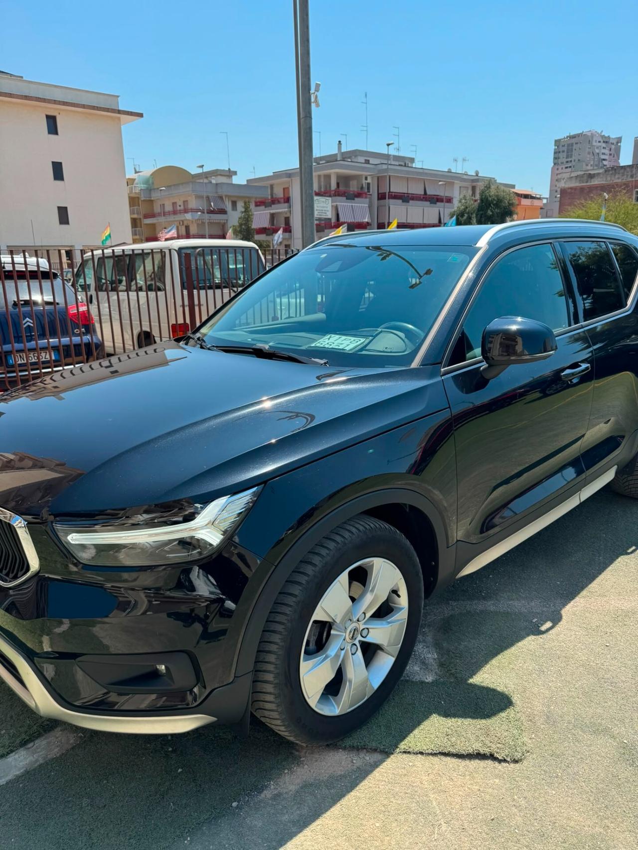 Volvo XC40 D3 Geartronic R-design N1
