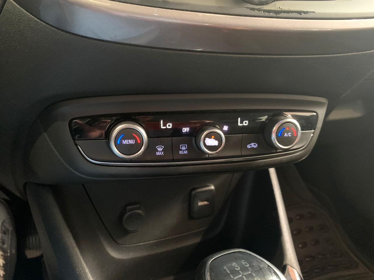 Opel Crossland X 1.2 12V Innovation