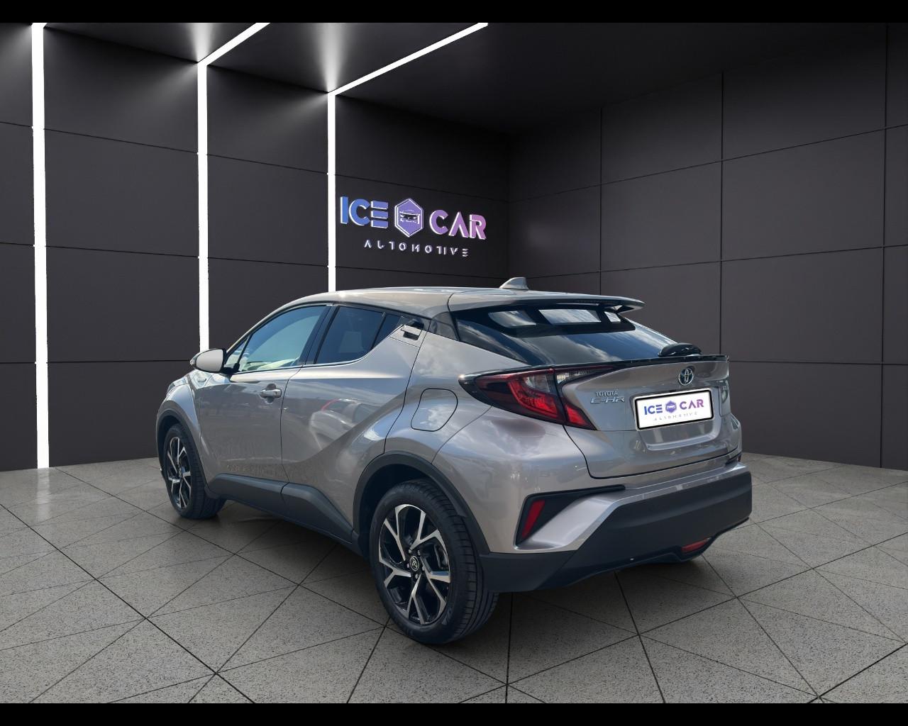 TOYOTA C-HR (2016-2023) - C-HR 1.8 Hybrid E-CVT Trend