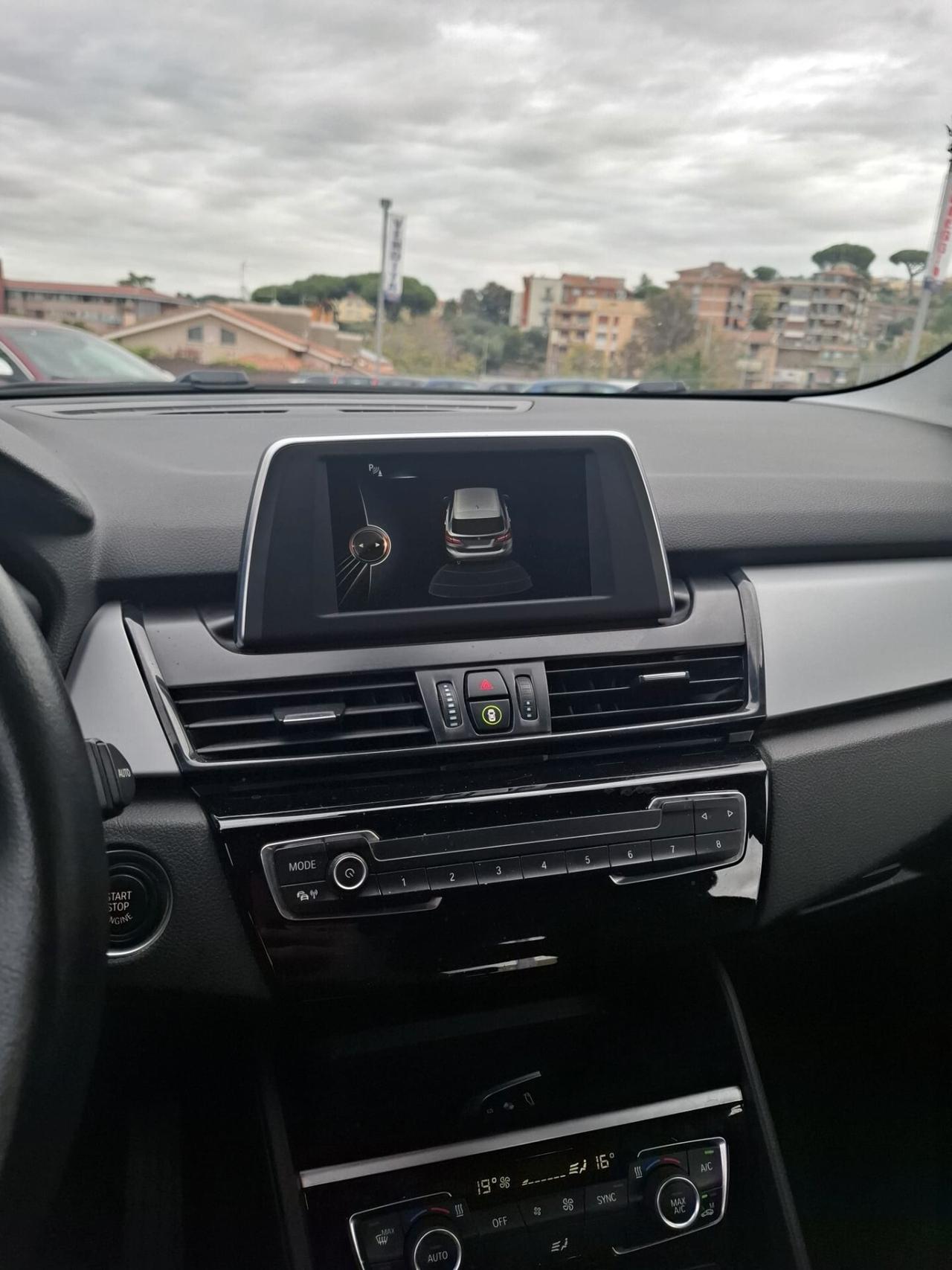 Bmw 2er Active Tourer 218d Advantage - 2015