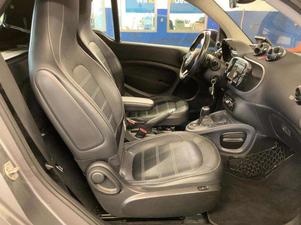 Smart ForTwo 90 0.9 T twinamic cabrio Passion BRABUS STYLE