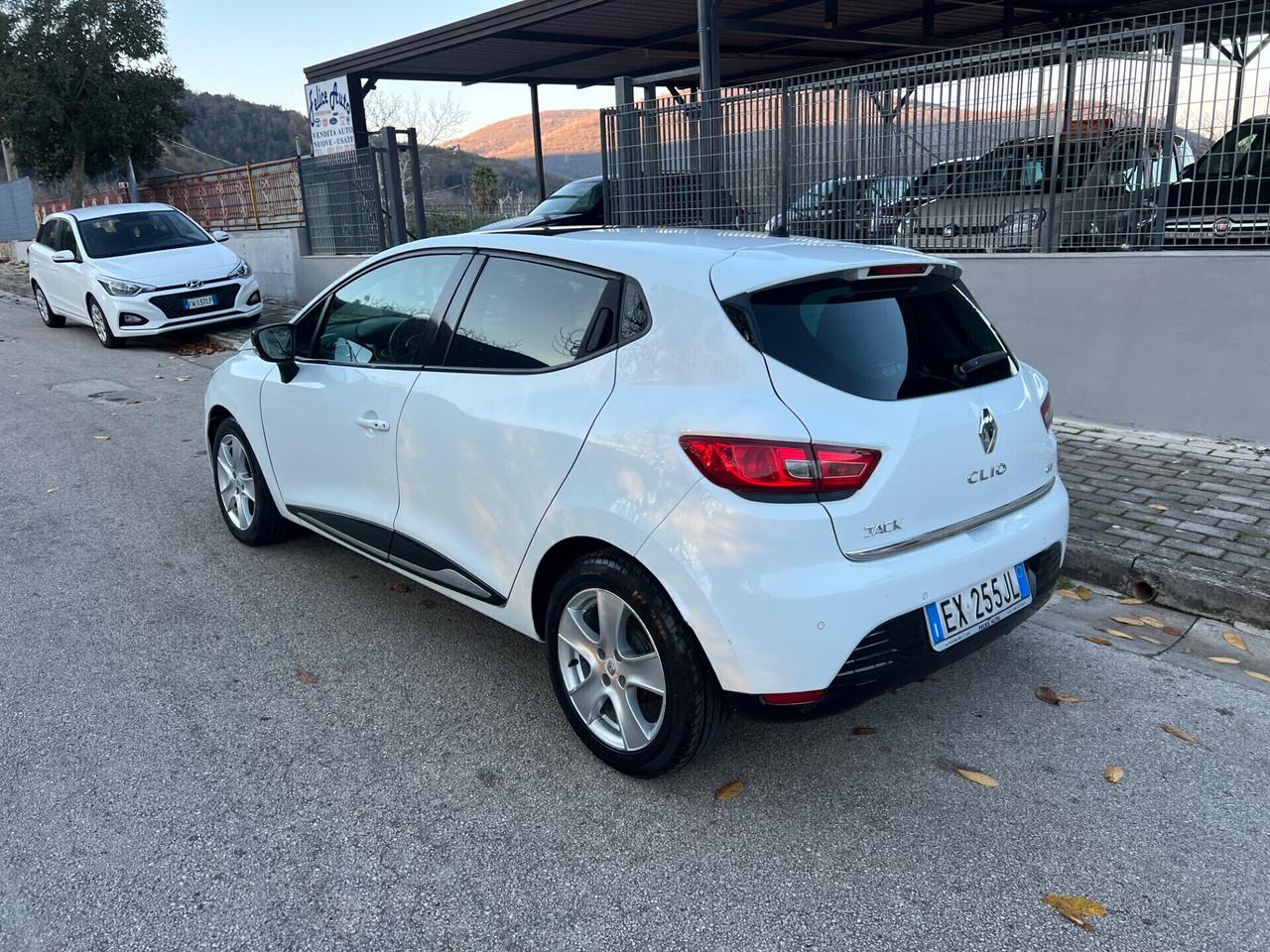 Renault Clio 1.5 diesel 90cv tetto panoramico 2014