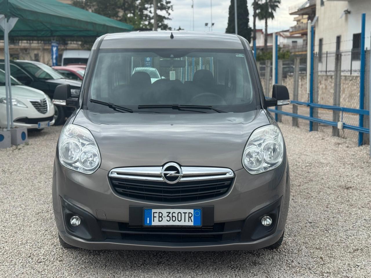 Opel Combo 1.6 CDTI 105CV 5 porte posti 1 prop. nord italia 2016