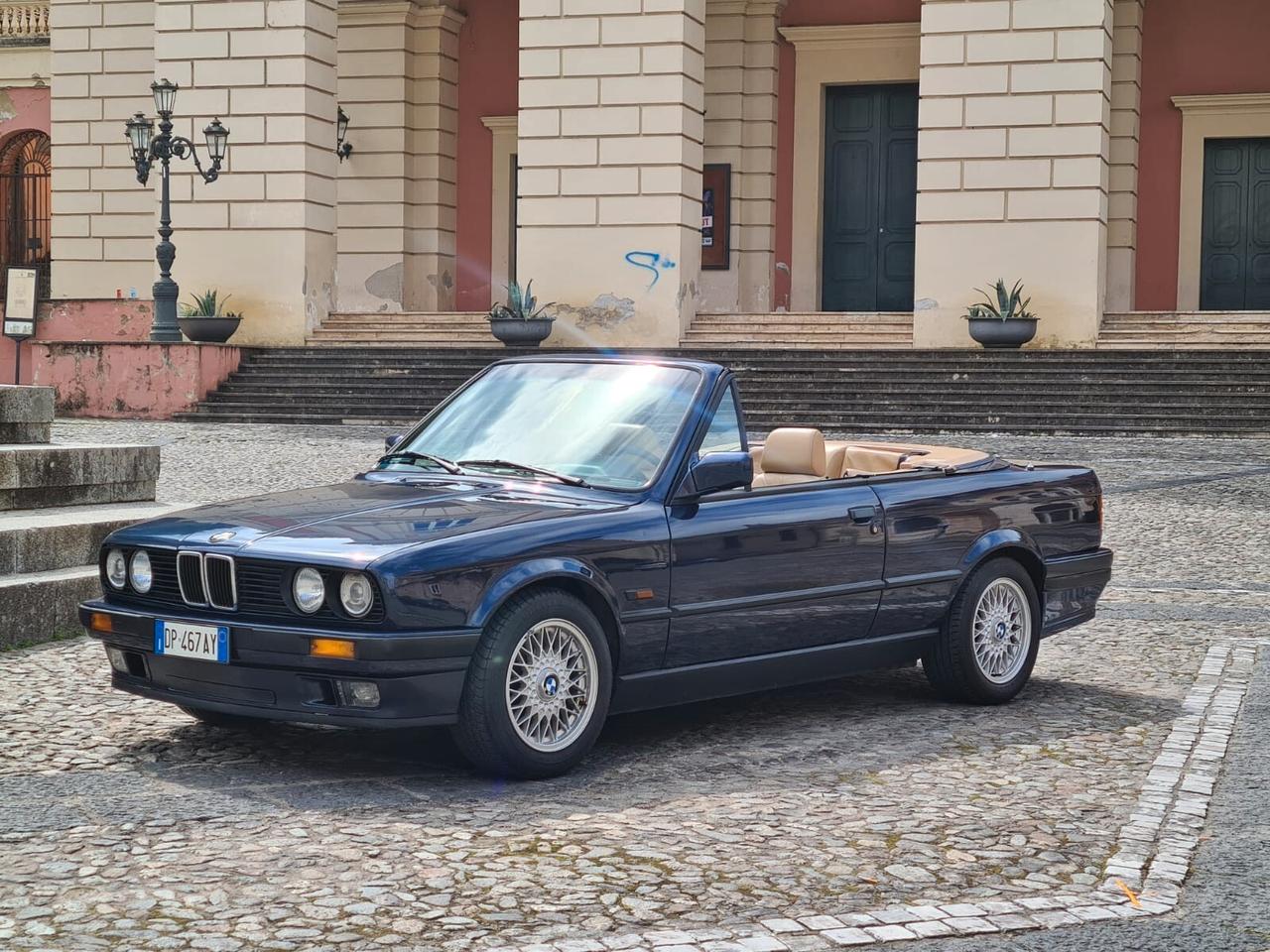 Bmw E30 325i Cabriolet M-TECHINIK