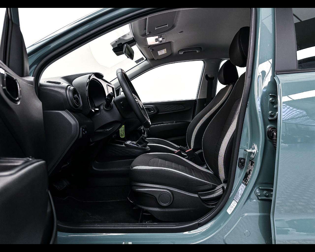 HYUNDAI i10 3ª serie - i10 1.0 MPI AT Connectline