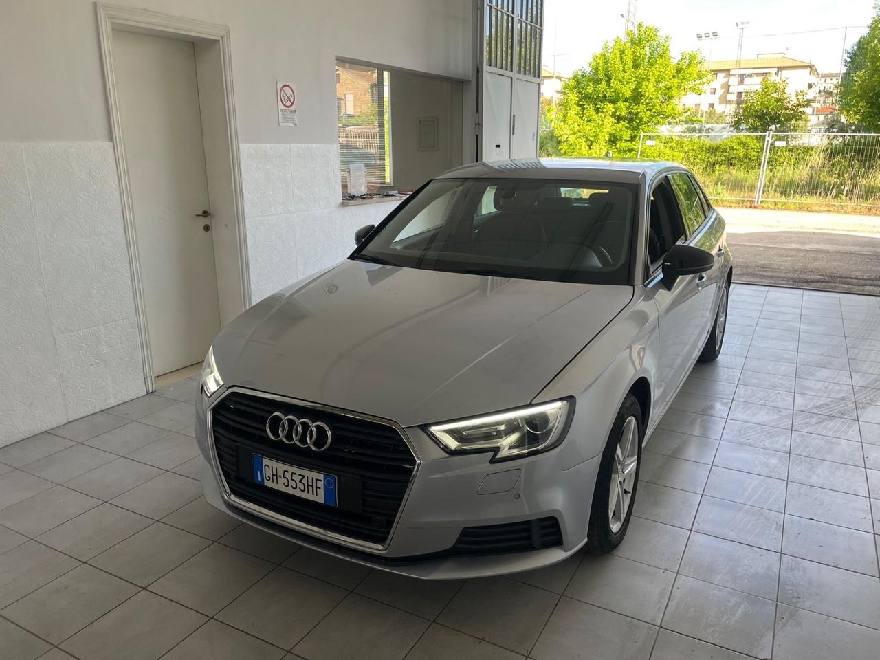 Audi A3 1.6 TDI 116 CV Sport