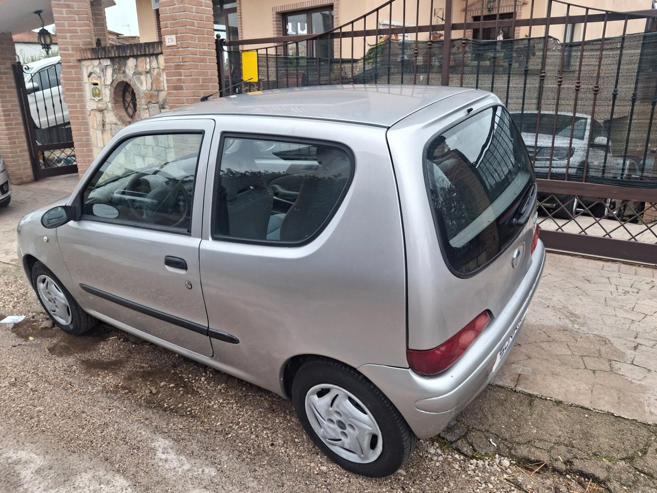 Fiat 600 1.1 Class idroguida e aria condizionata neopatentati