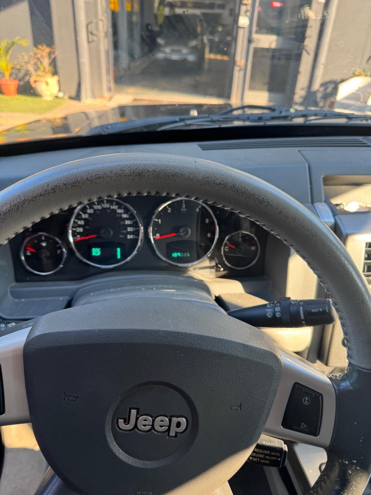 Jeep Cherokee 2.8 CRD DPF Limited