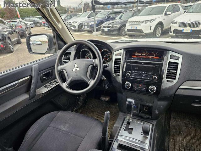 MITSUBISHI Pajero Pajero IV 2007 3.2 cr Instyle 5p auto - FD474XX