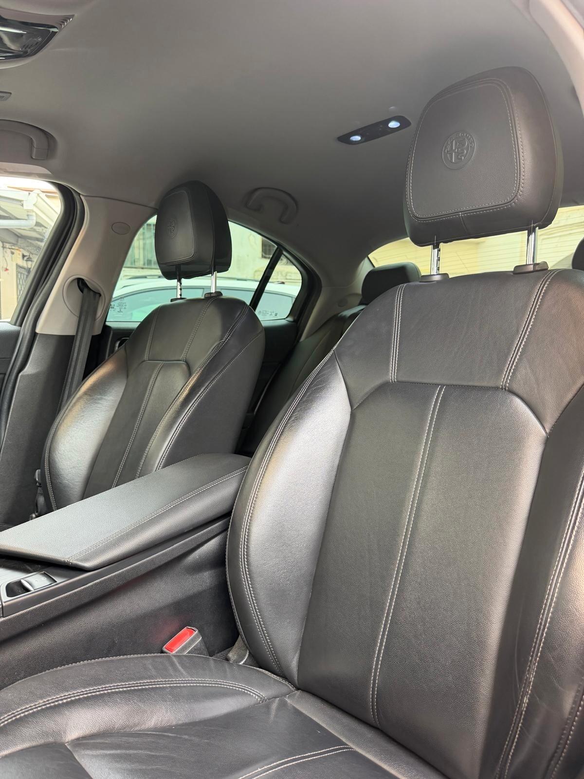 Alfa Romeo Giulia 2.2 Turbodiesel 150 CV Super