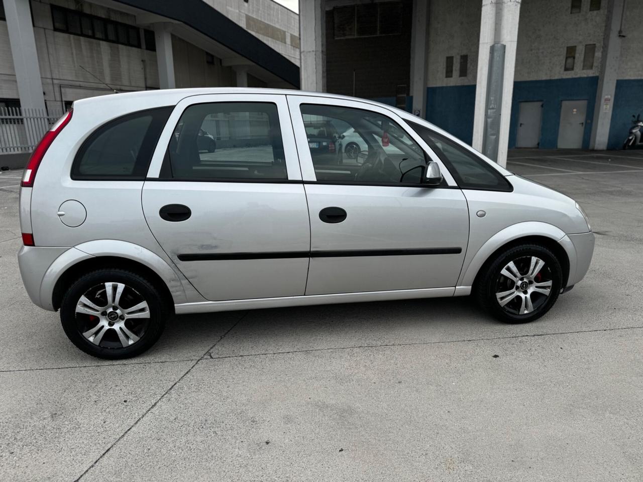 Opel Meriva 1.7 DTI Cosmo iscritta ASI