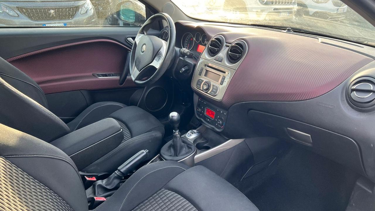 Alfa Romeo MiTo 1.6 JTDm 16V Distinctive Sport Pack