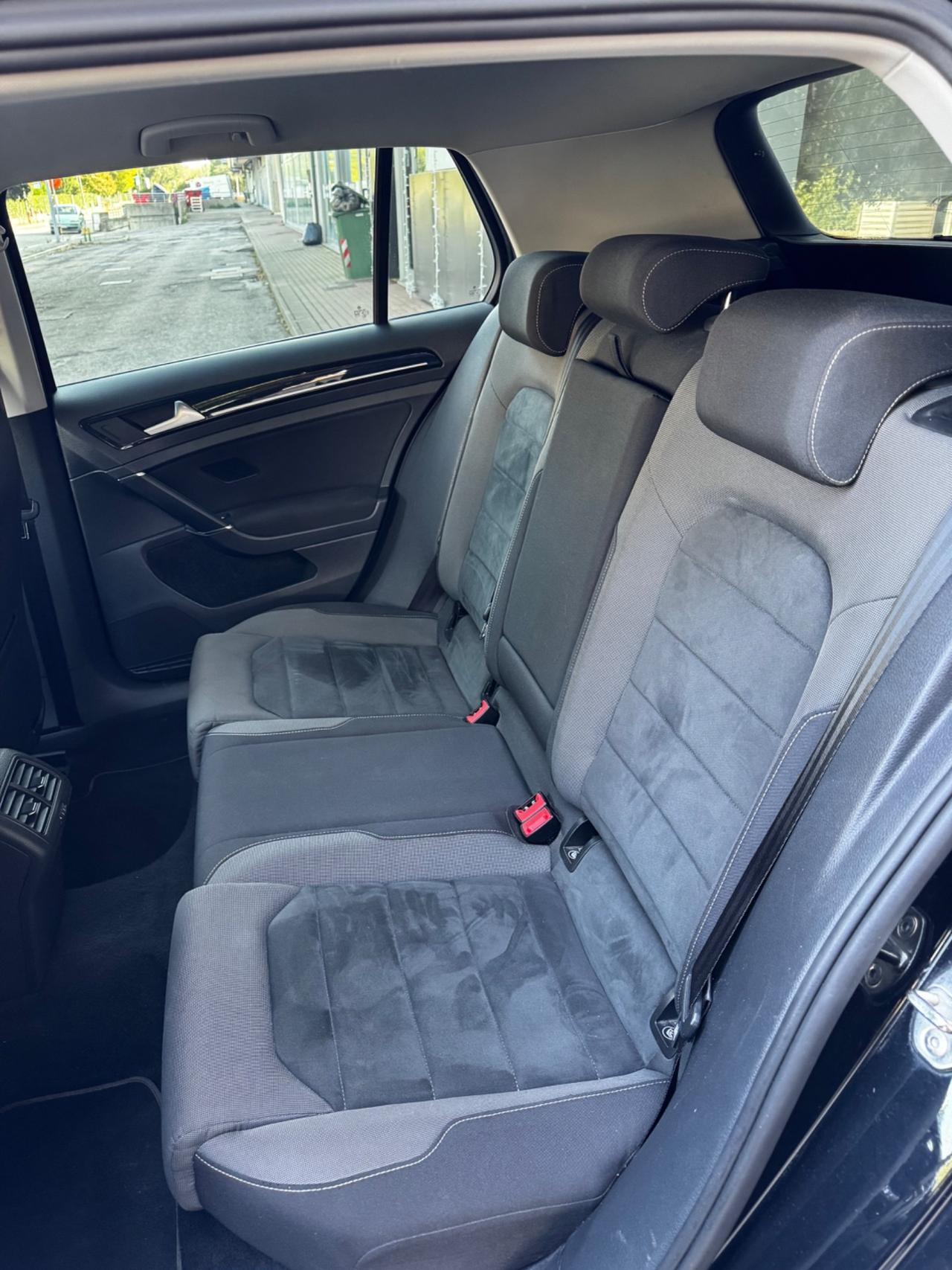 Volkswagen Golf 2.0 TDI 5p. Executive BlueMotion Technology