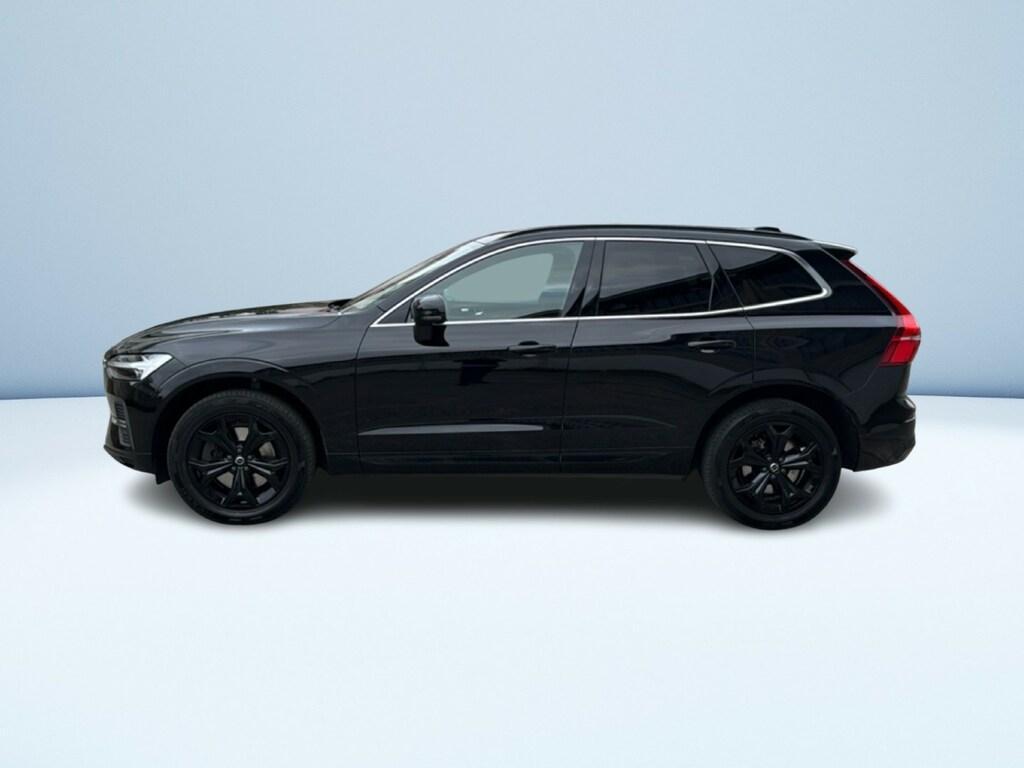 Volvo XC60 2.0 B4 Momentum Pro AWD Auto