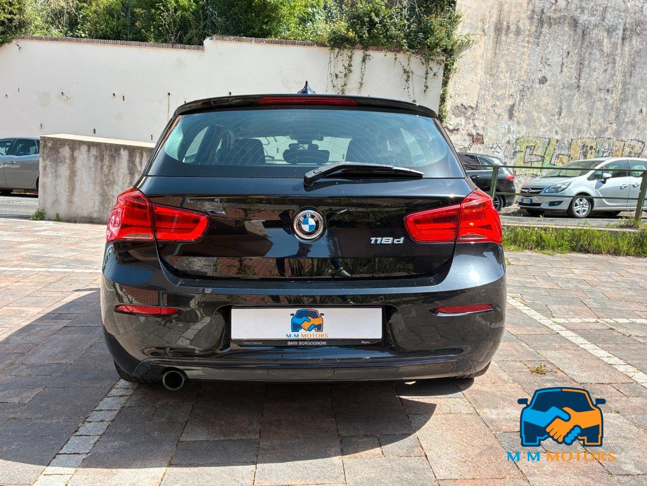 BMW 118 d Sport 5p my18 150 cv