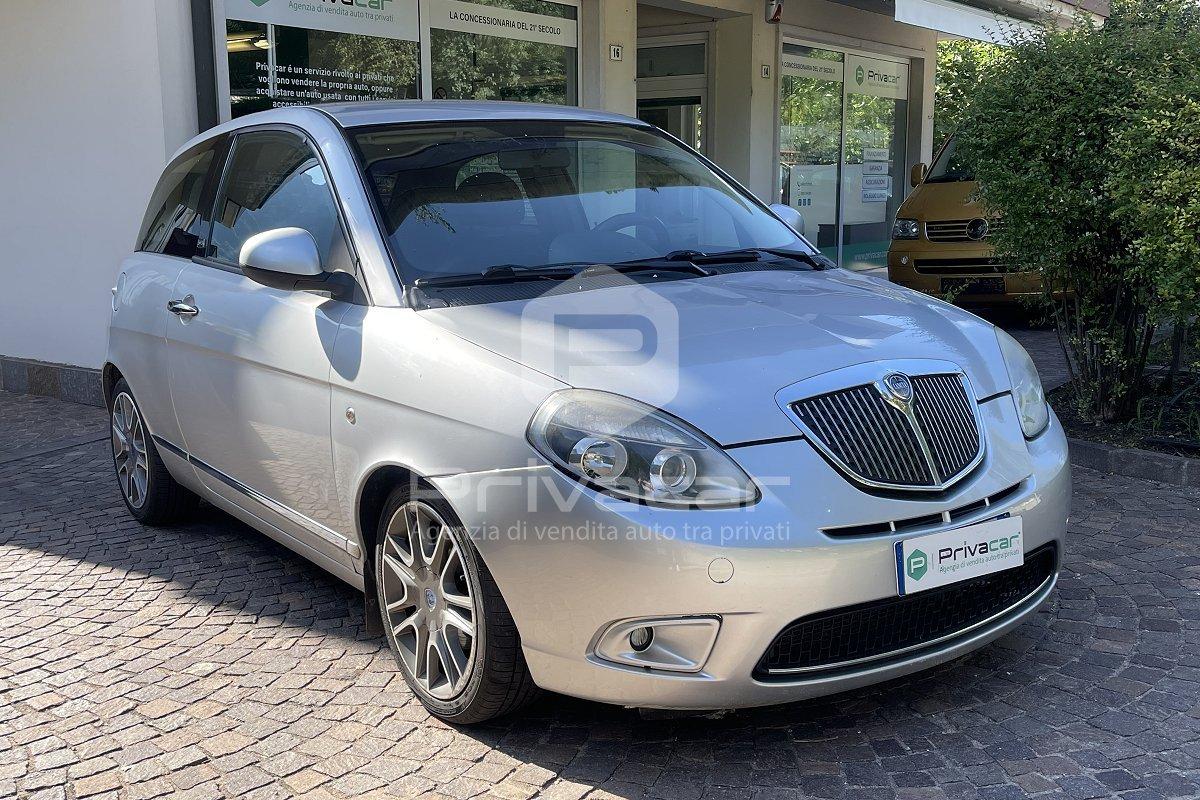 LANCIA Ypsilon 1.3 MJT 75 CV Unyca