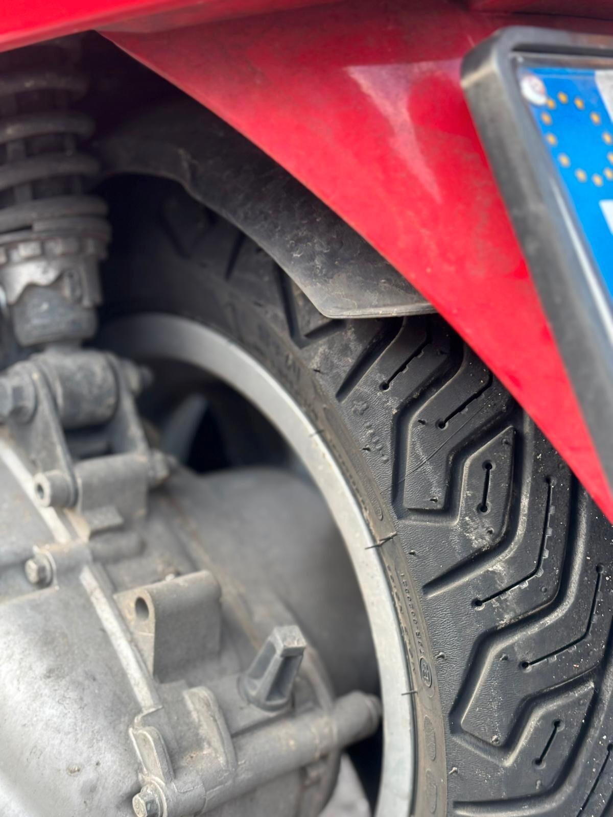 Piaggio Vespa 125 LX