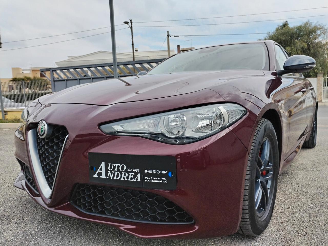 Alfa Romeo Giulia 2.2 150cv At8 navig cruise 2018