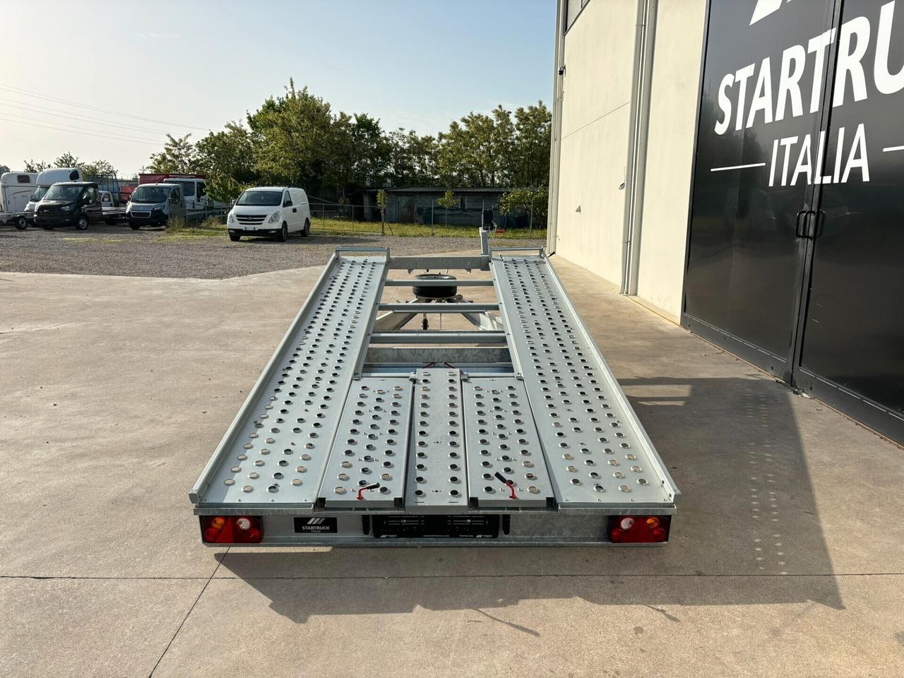 CARRELLO TRASPORTA AUTO 4X2 2500 KG NUOVO