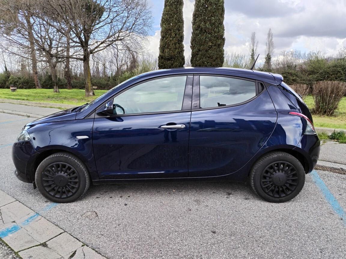 Lancia Ypsilon 1.0 5 p Hybrid Ecochic 110000KM 4/2021 TAGLIANDATA