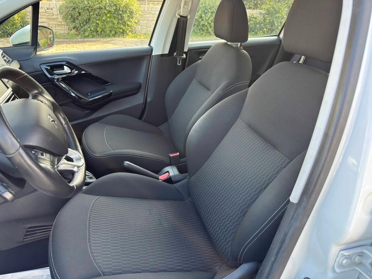 Peugeot 208 PureTech 82 5 porte Active