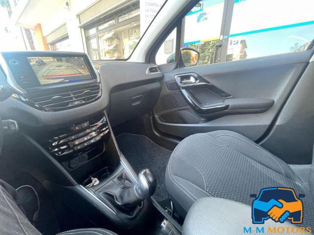 PEUGEOT 208 1° Allure ?neo patentati ?