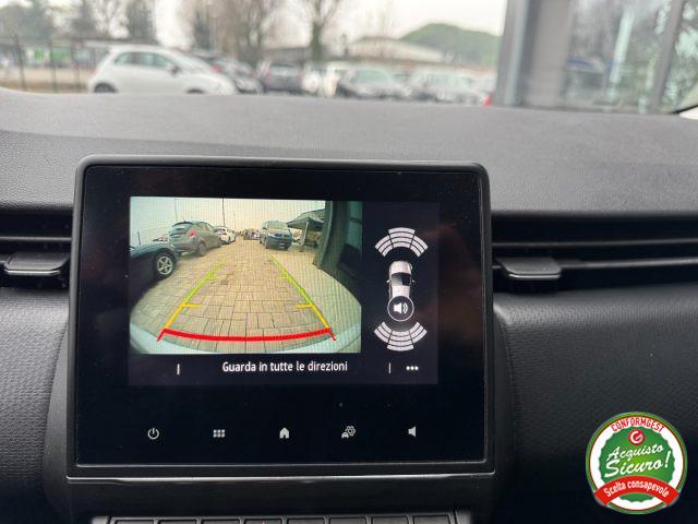 RENAULT Clio TCe GPL 5 porte Zen ANCHE NEOPATENTATI