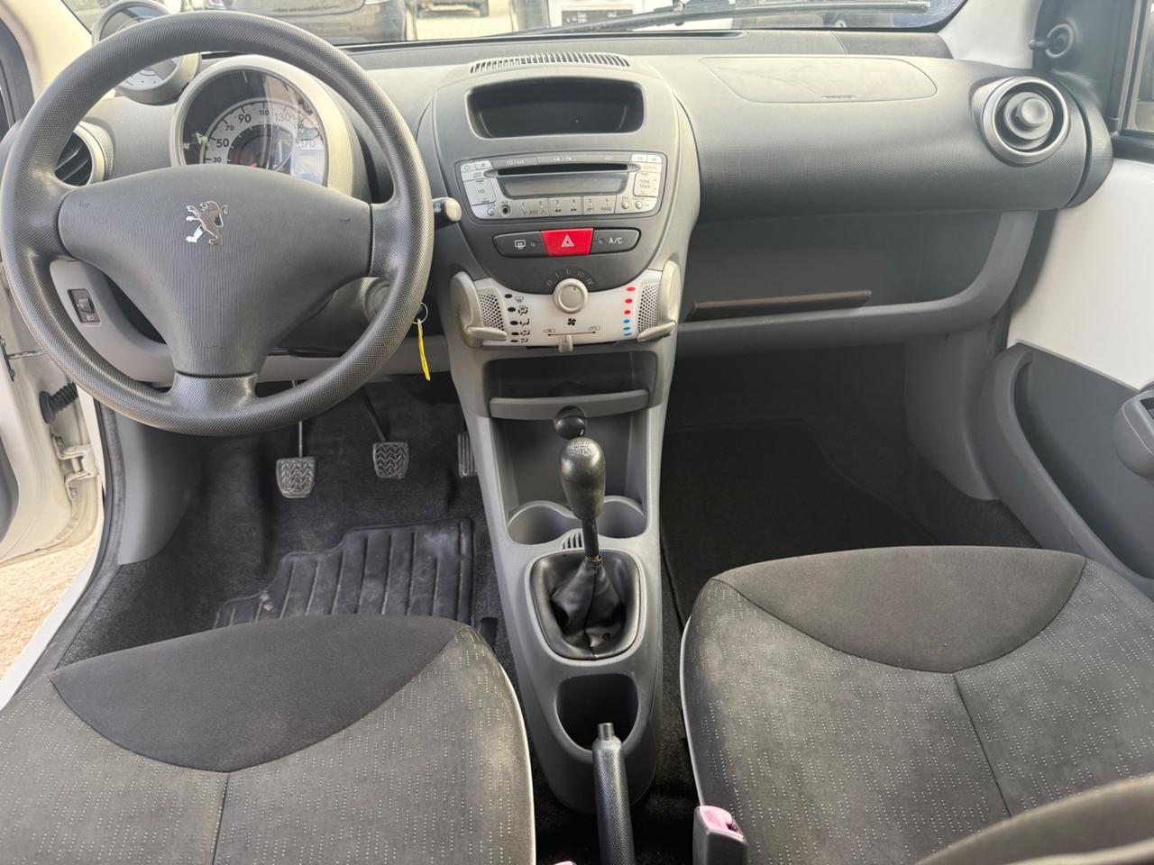 Peugeot 107 1.0 68CV 5p. Desir