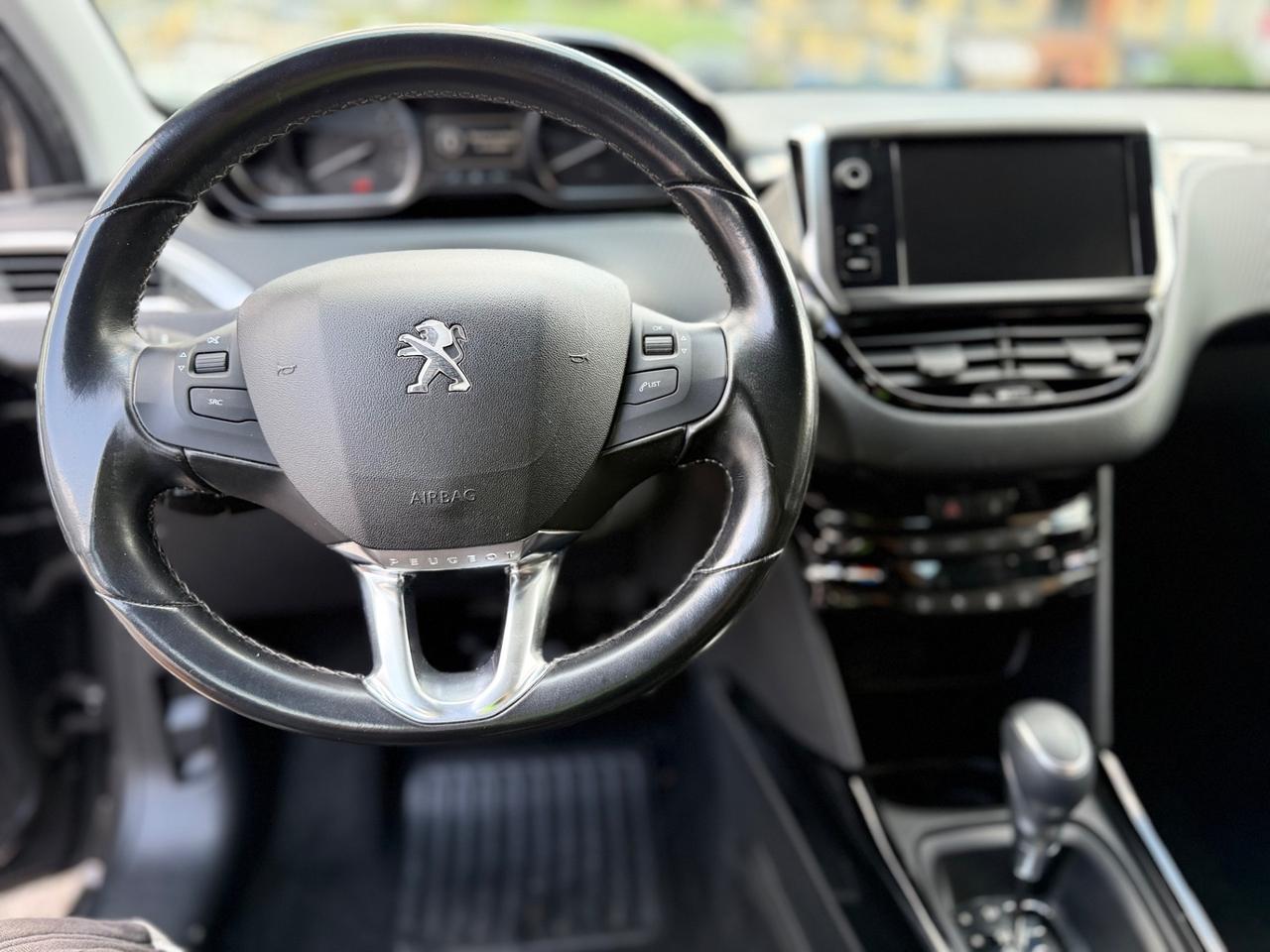 Peugeot 2008 BlueHDi 120 EAT6 S&S Allure