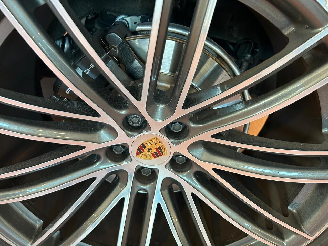 Porsche Macan 2.0 265 cv PDK UNICO PR.