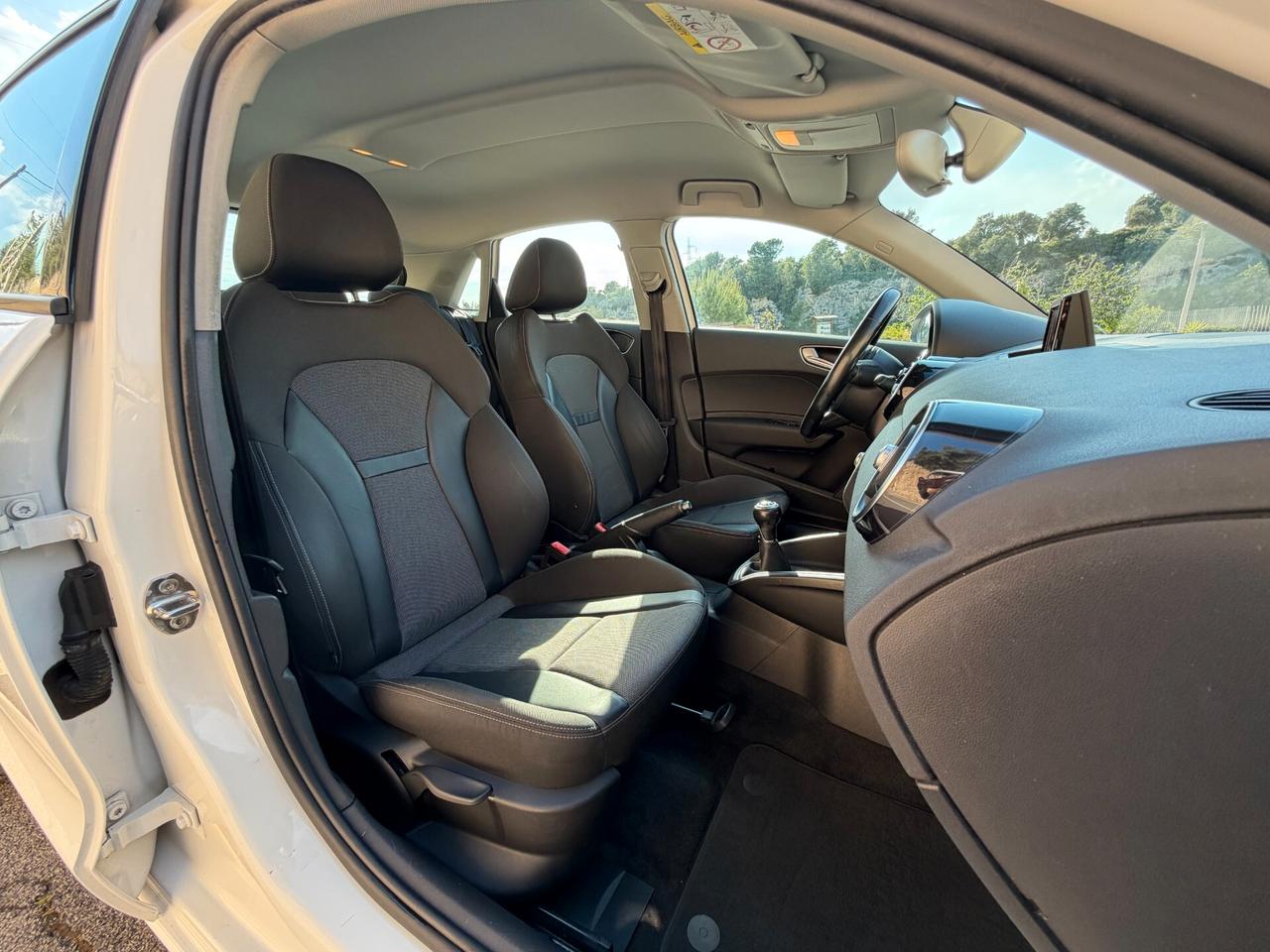 Audi A1 SPB ADMIRED/1.4 TDI 90CV/NAVI/NEOPATENTATI