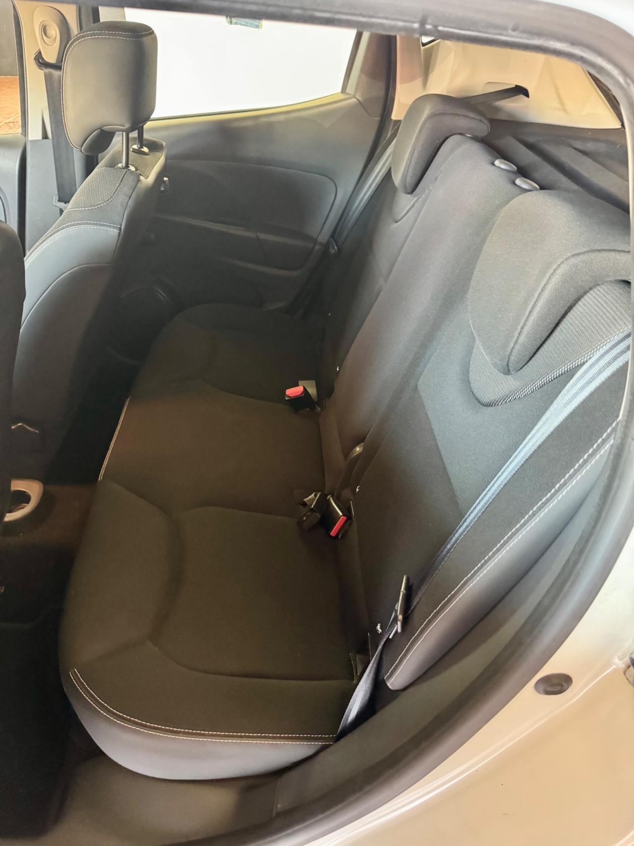 Renault Clio 1.2 75CV 5 porte Live