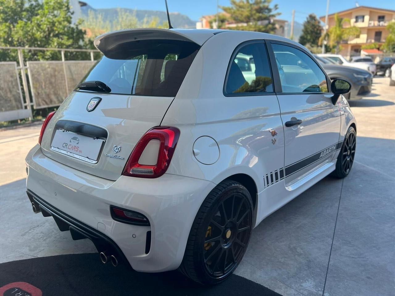 Abarth 595 1.4 Turbo T-Jet 145 CV Allestimento competizione - Selleria Sabelt