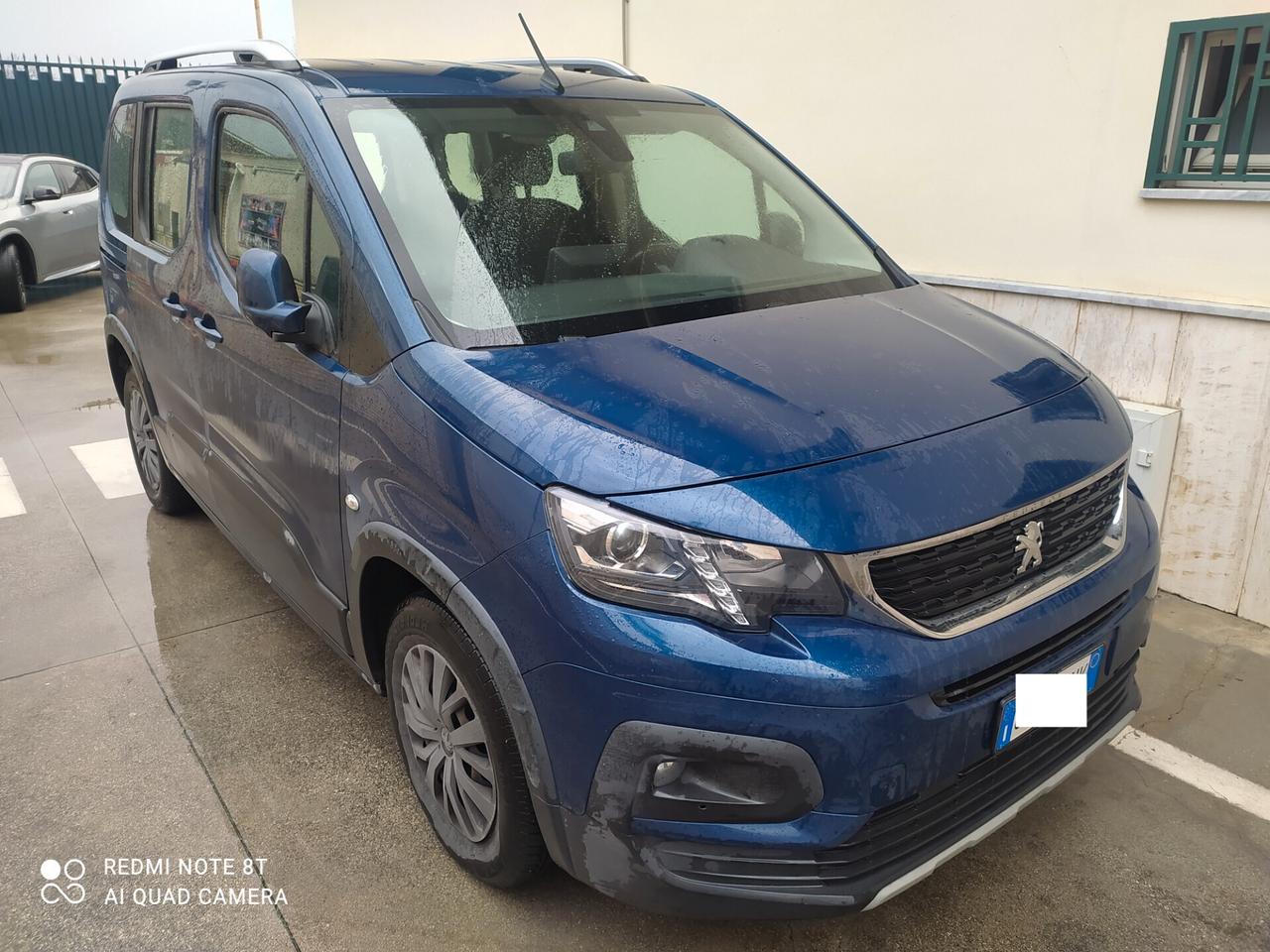 Peugeot Rifter BlueHDi 100 S&S Allure Standard MIX Autocarro 5 posti