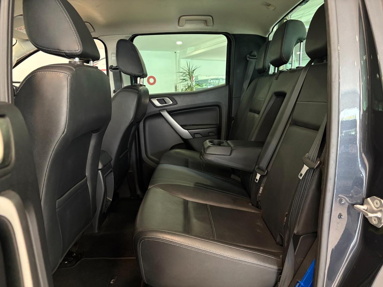 Ford Ranger 2.0 TDCi aut. 213CV DC Limited 5 posti