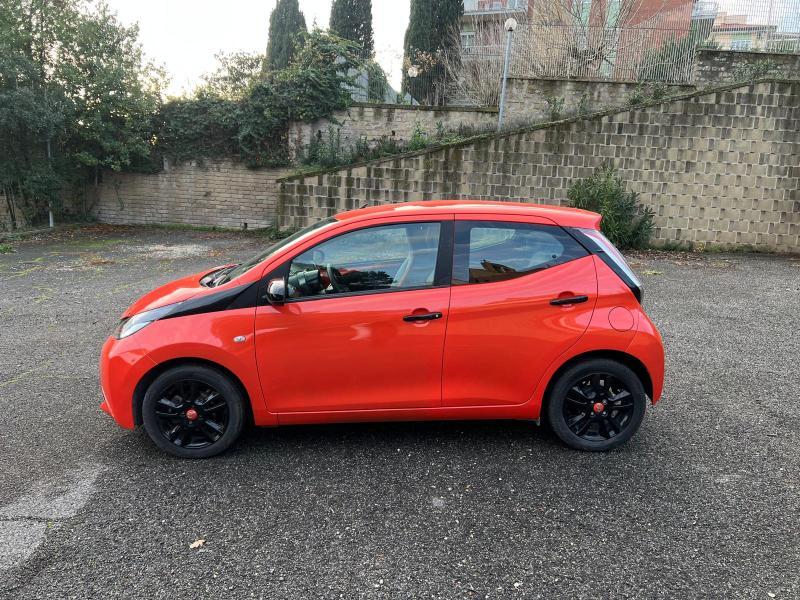 Toyota Aygo 5 Porte Aygo 5p 1.0 x-cite Cerchi Camera