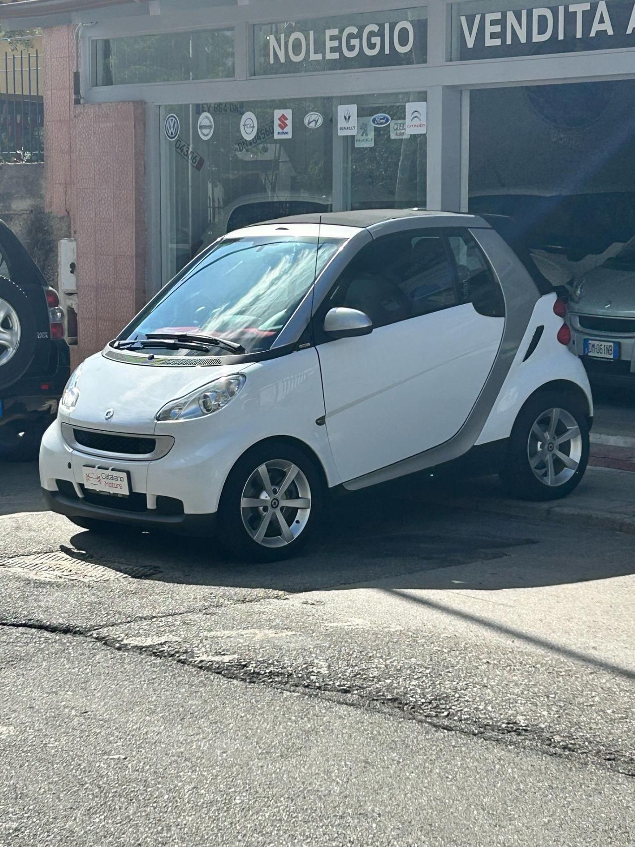 Smart ForTwo 1000 62 kW cabrio pulse