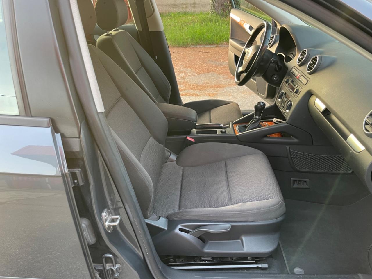 Audi A3 SPB 1.6 16V FSI Ambiente