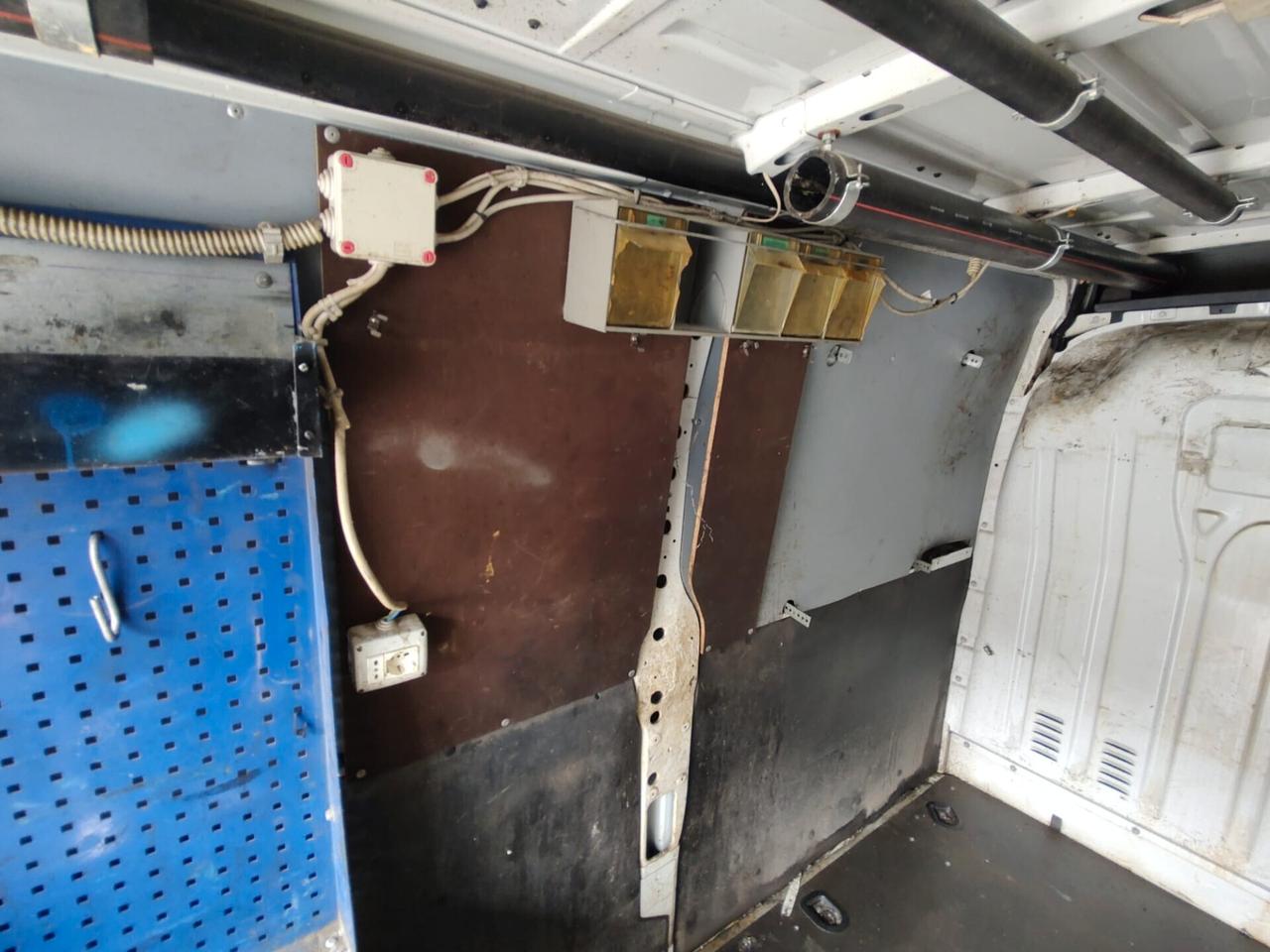 Renault Master T35 2.3 dci 125cv L3H2, EURO 5A, ATTREZZATO COME OFFICINA MOBILE