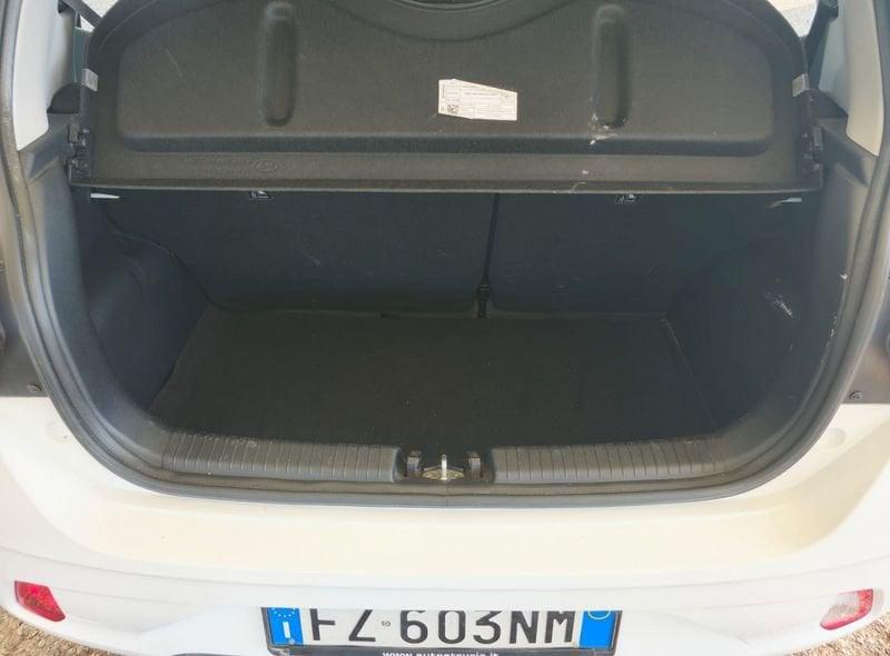 Hyundai i10 1.0 MPI Tech