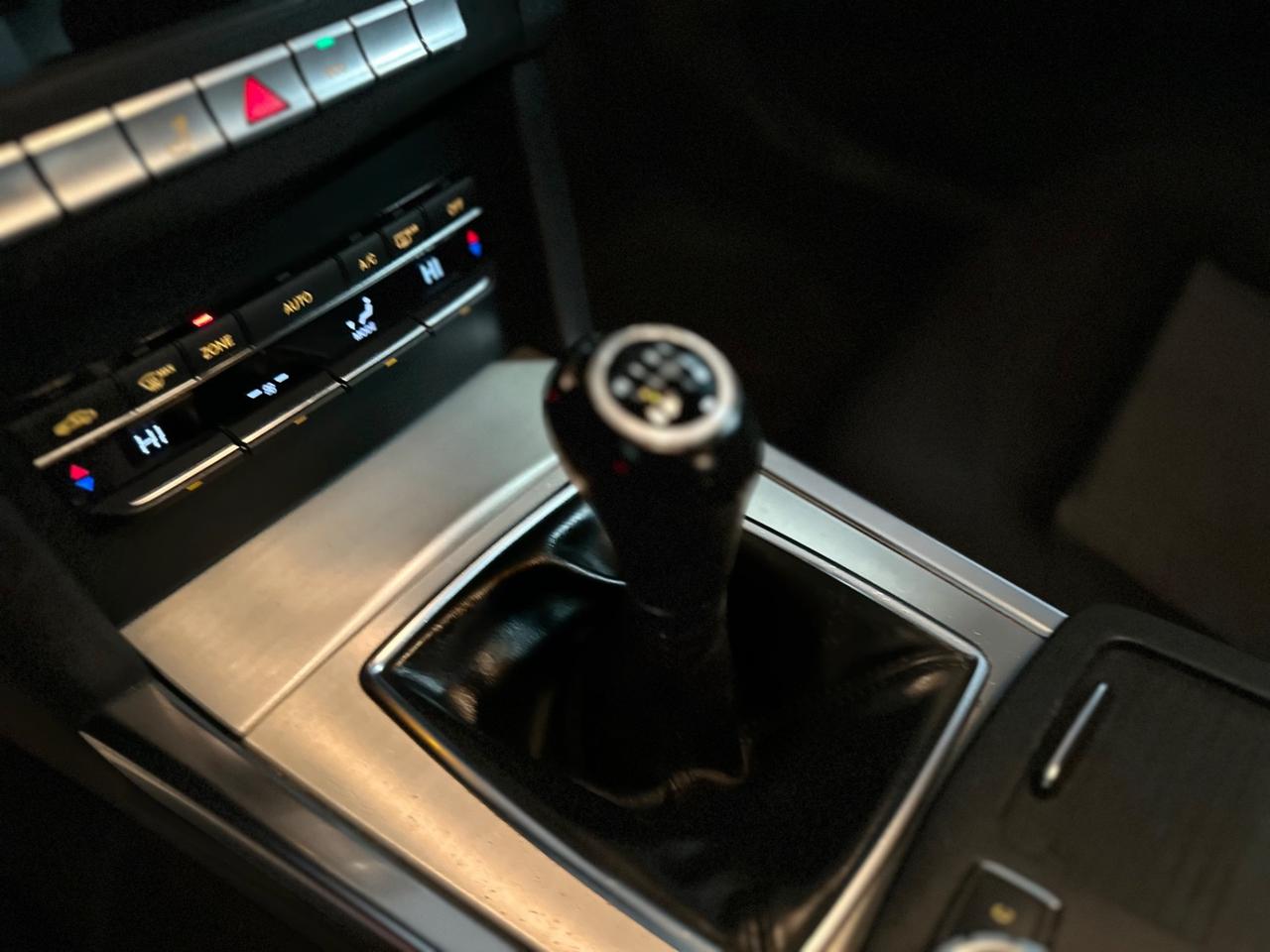 Splendia Mercedes-benz E 200 CDI Premium/110.000km