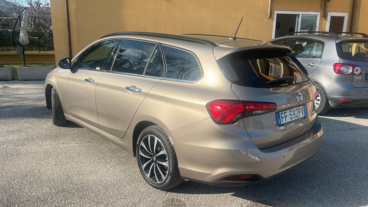 Fiat Tipo 1.4 SW Lounge GPL